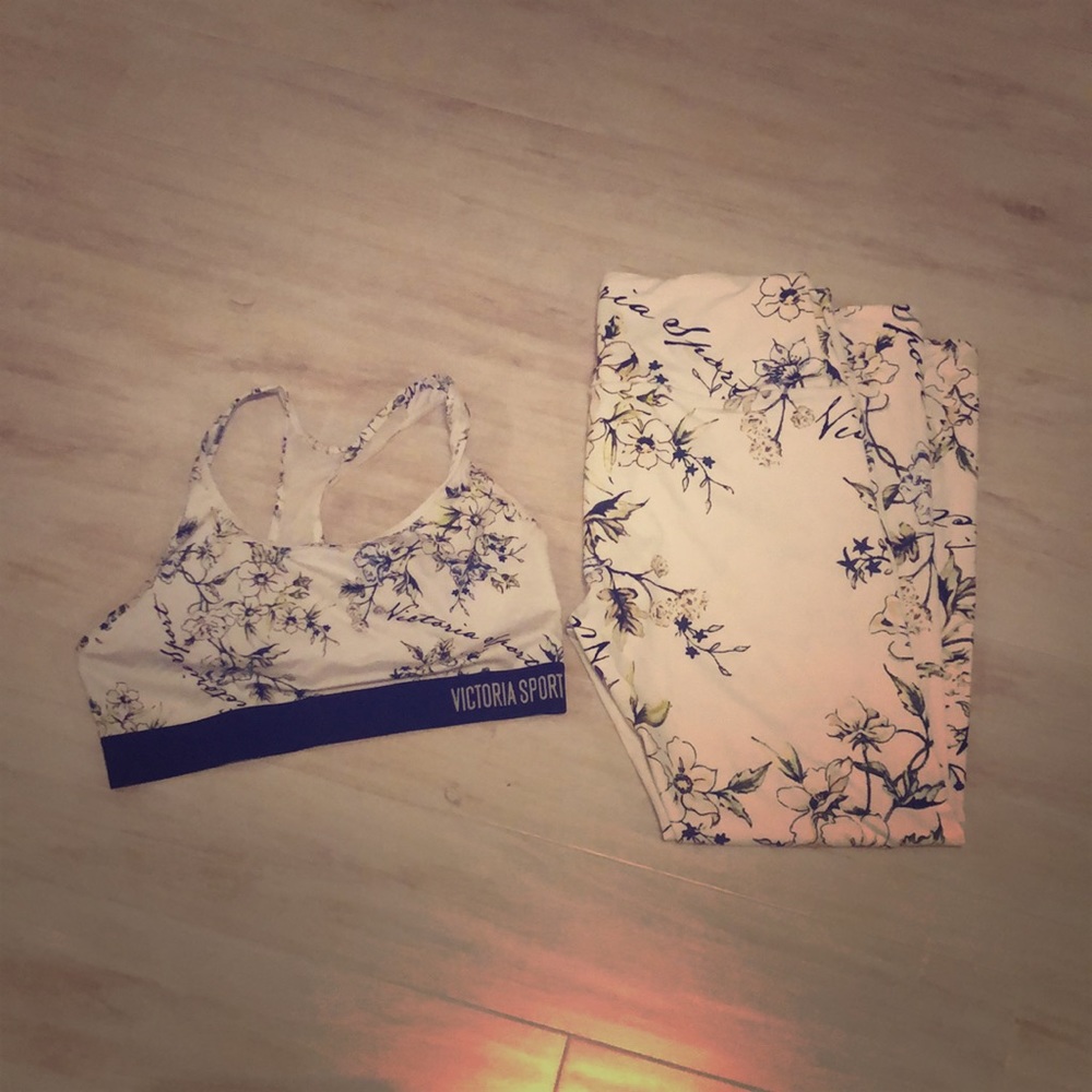 NWOT Victoria Sport Set L